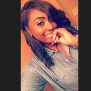 Meet your Posher, Maya